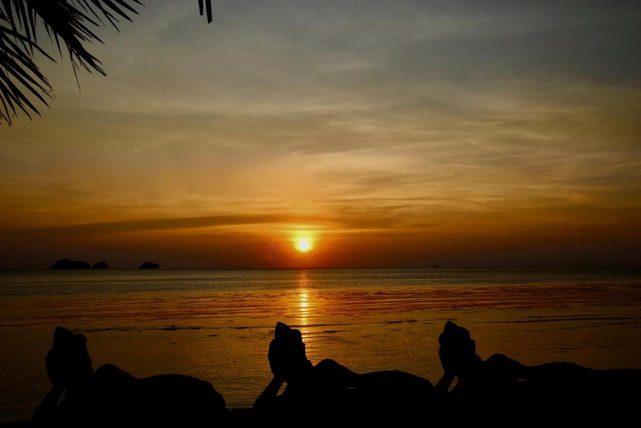 Sibaja Palms Sunset Beach Luxury Villa Taling Ngam Beach 외부 사진