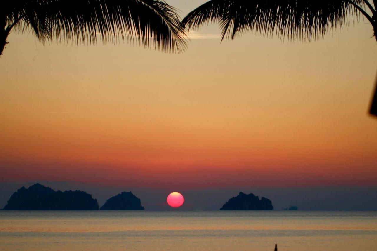 Sibaja Palms Sunset Beach Luxury Villa Taling Ngam Beach 외부 사진